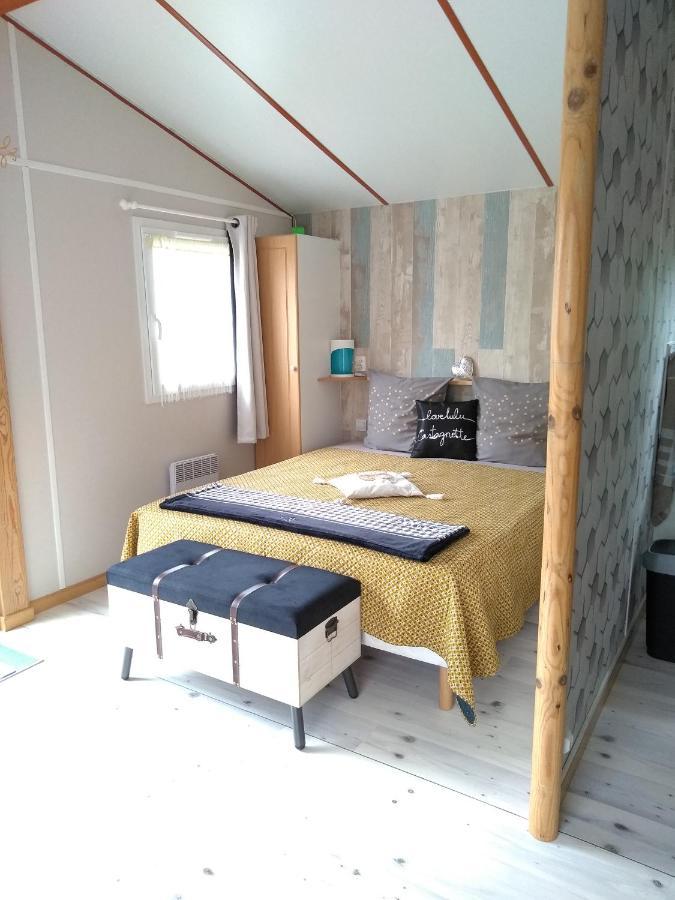 Le Haut Village Chambre D'Hotes Mobi-Loft Cosy Sauna ,Douche ,Chromotherapie Arrest Bagian luar foto