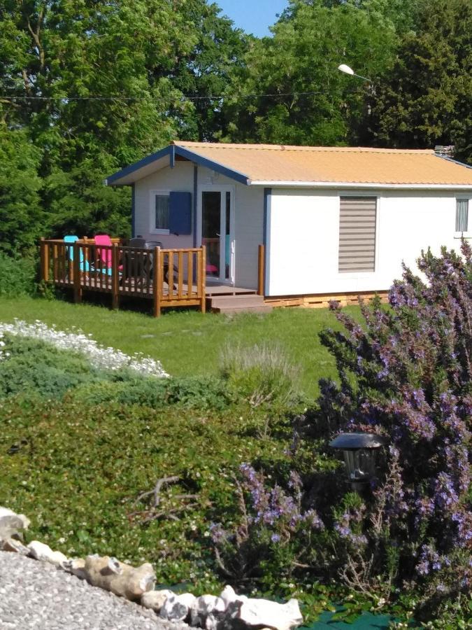 Le Haut Village Chambre D'Hotes Mobi-Loft Cosy Sauna ,Douche ,Chromotherapie Arrest Bagian luar foto
